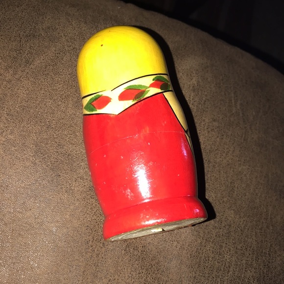 Russian nesting dolls set of 5 - Picture 5 of 12